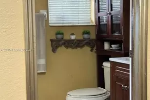 15492 SW 39th St, Miami, FL 33185 - Photo 3