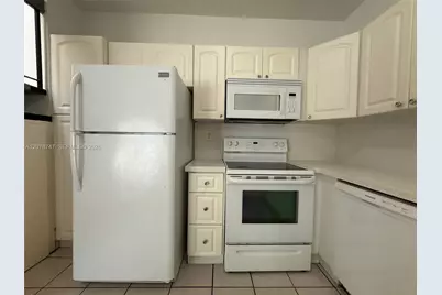 746 NW 105th Pl #A6, Miami, FL 33172 - Photo 19