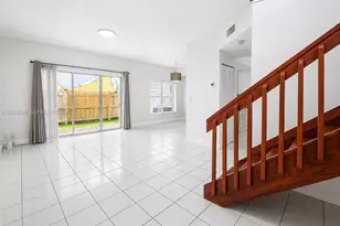 8210 NW 191st Ln, Hialeah, FL 33015 - Photo 3