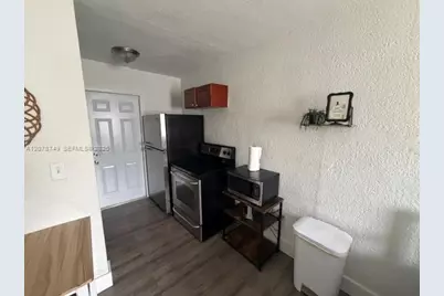 7638 N Miami Ave #2, Miami, FL 33150 - Photo 3
