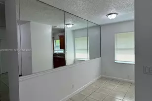 1746 N 3rd Ave N, Lake Worth, FL 33460 - Photo 5