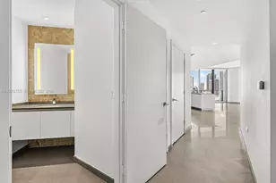 88 SW 7th St, Miami, FL 33130 - Photo 19