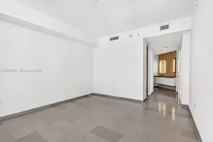 88 SW 7th St, Miami, FL 33130 - Photo 11