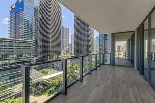 88 SW 7th St, Miami, FL 33130 - Photo 23