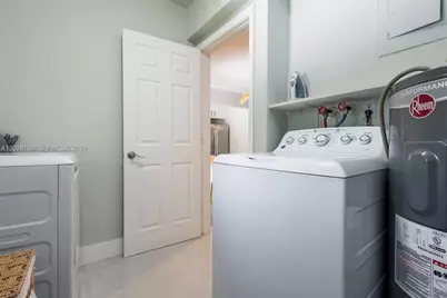 200 SE 19th St, Fort Lauderdale, FL 33316 - Photo 49