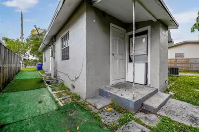 2800 SW 16th Ter, Miami, FL 33145 - Photo 9