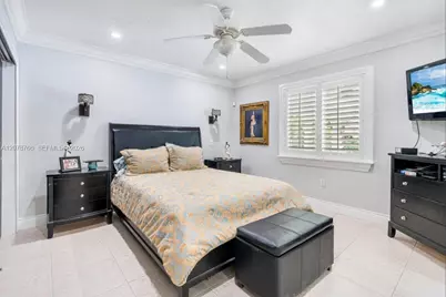 17122 SW 156th Ct, Miami, FL 33187 - Photo 11
