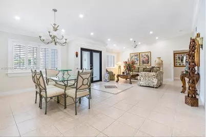 17122 SW 156th Ct, Miami, FL 33187 - Photo 15