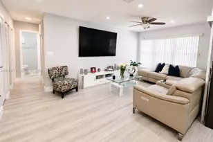 6922 SW 128th Pl, Miami, FL 33183 - Photo 9