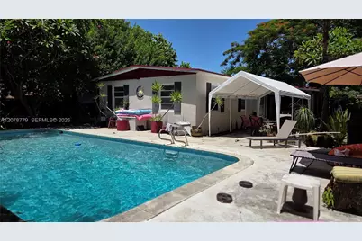 298 NE 46th St, Deerfield Beach, FL 33064 - Photo 25