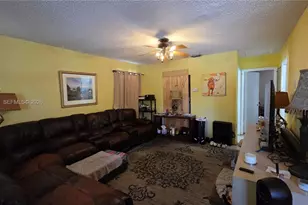 298 NE 46th St, Deerfield Beach, FL 33064 - Photo 13