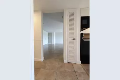 77 Crandon Blvd #5C, Key Biscayne, FL 33149 - Photo 21