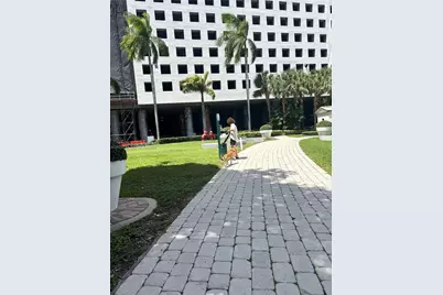 475 Brickell Ave #1410, Miami, FL 33131 - Photo 21