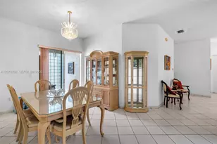 9053 NW 146th Terrace, Miami Lakes, FL 33018 - Photo 9