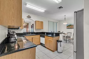 10588 NW 56th Dr, Coral Springs, FL 33076 - Photo 7