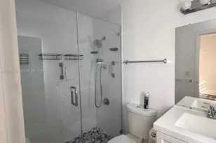 5201 Geneva Way, Doral, FL 33166 - Photo 3