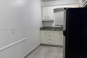 1746 N 3rd Ave N, Lake Worth, FL 33460 - Photo 3