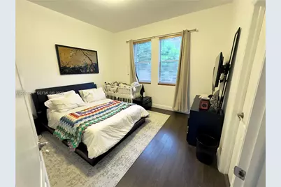 3047 Center St #7, Miami, FL 33133 - Photo 11