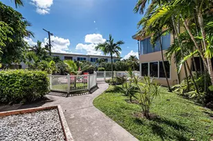 9400 E Bay Harbor Dr, Bay Harbor Islands, FL 33154 - Photo 9
