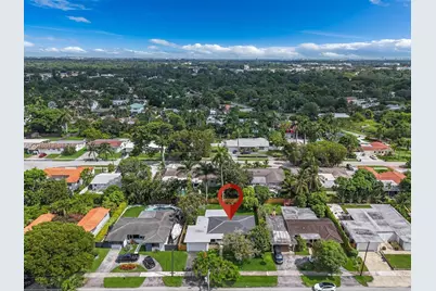 435 NE 114th St, Miami, FL 33161 - Photo 3