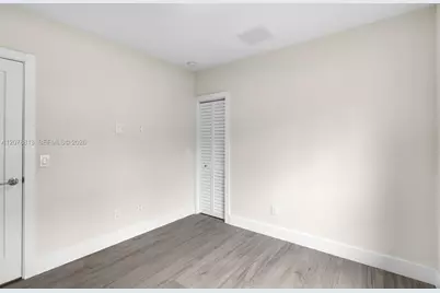 435 NE 114th St, Miami, FL 33161 - Photo 25