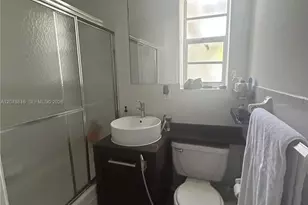 345 Collins Ave, Miami Beach, FL 33139 - Photo 9