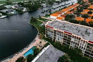 2001 Atlantic Shores Blvd, Hallandale Beach, FL 33009 - Photo 3