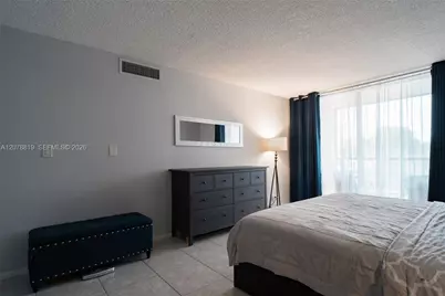 2001 Atlantic Shores Blvd #320, Hallandale Beach, FL 33009 - Photo 7