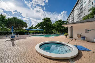 3850 Washington St #314, Hollywood, FL 33021 - Photo 19