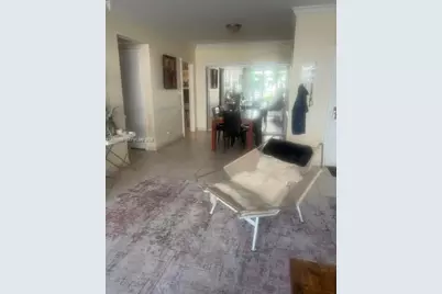 5601 Collins Ave #415, Miami Beach, FL 33140 - Photo 11