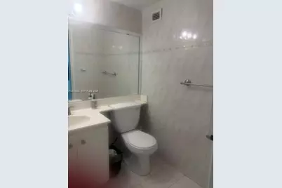 5601 Collins Ave #415, Miami Beach, FL 33140 - Photo 13