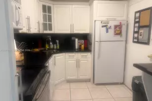 5601 Collins Ave, Miami Beach, FL 33140 - Photo 9