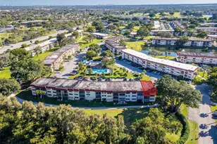 300 S Hollybrook Dr, Pembroke Pines, FL 33025 - Photo 39