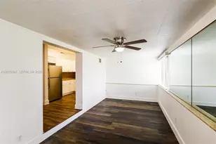 10020 SW 37th St, Miami, FL 33165 - Photo 5