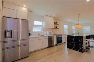 1332 NE 5th Ave, Fort Lauderdale, FL 33304 - Photo 9