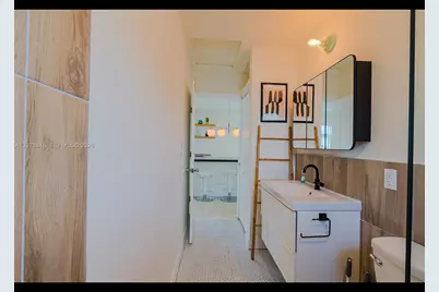 1332 NE 5th Ave #1, Fort Lauderdale, FL 33304 - Photo 23