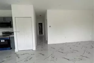 26515 SW 139th Ave, Homestead, FL 33032 - Photo 3