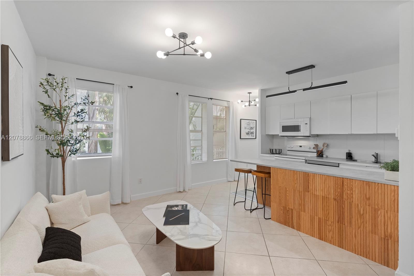 1559 Michigan Ave #102 - 1559 Michigan Ave #102, Miami Beach, FL 33139 Luxury Property | Jose Angel Pina