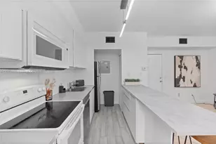 1559 Michigan Ave, Miami Beach, FL 33139 - Photo 5