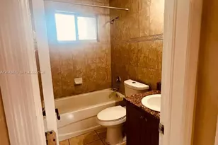 2272 NW 66th St, Miami, FL 33147 - Photo 21