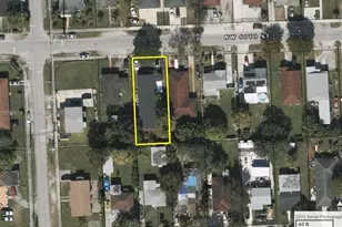 2272 NW 66th St, Miami, FL 33147 - Photo 23