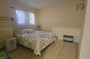 2272 NW 66th St, Miami, FL 33147 - Photo 7