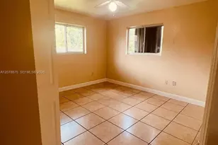 2272 NW 66th St, Miami, FL 33147 - Photo 25