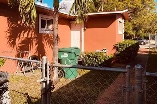 2272 NW 66th St, Miami, FL 33147 - Photo 3