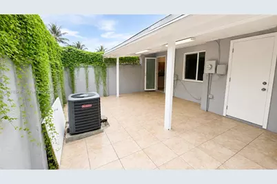 18820 NW 45th Ave, Miami Gardens, FL 33055 - Photo 5