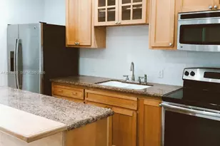 2129 NW 75th St, Miami, FL 33147 - Photo 17