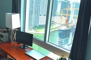 325 S Biscayne Blvd, Miami, FL 33131 - Photo 19