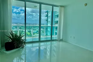1800 N Bayshore Dr, Miami, FL 33132 - Photo 11