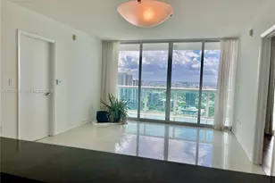 1800 N Bayshore Dr, Miami, FL 33132 - Photo 9