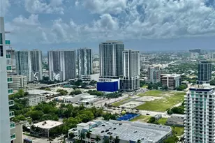 1800 N Bayshore Dr, Miami, FL 33132 - Photo 29